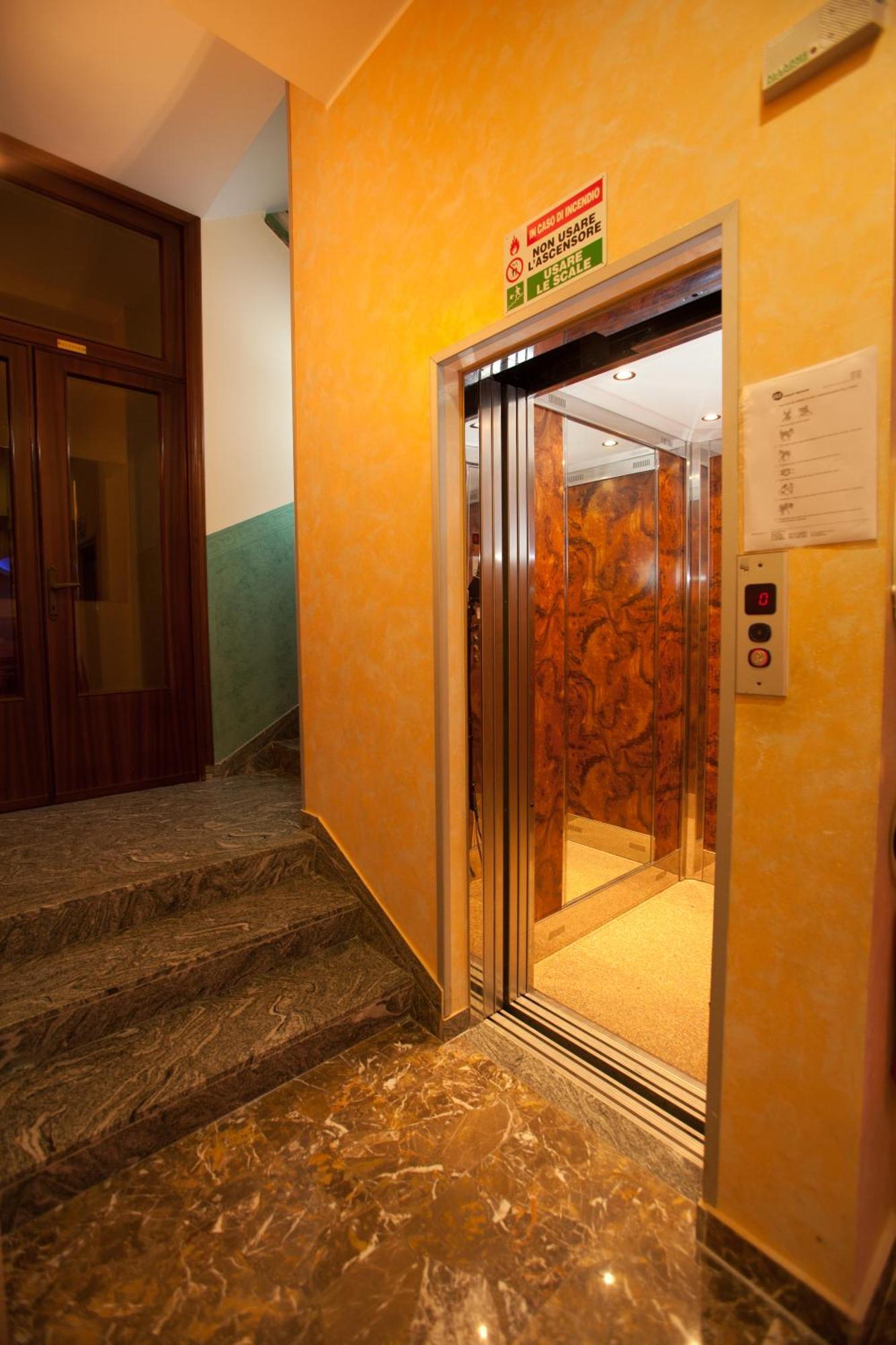 Hotel Florida Silvi Marina Exterior foto